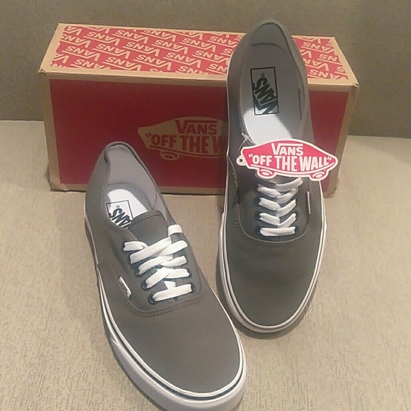 Vans Other - Vans canvas lace up